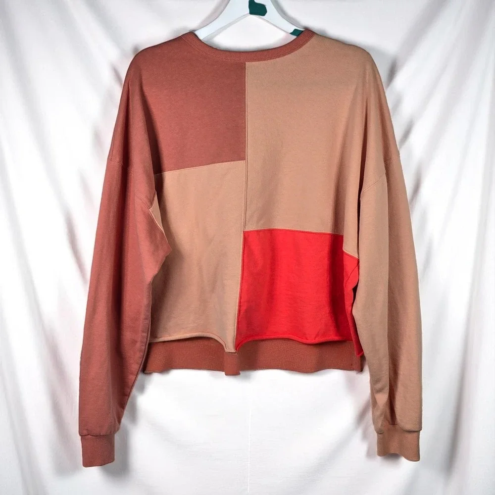 Wild Fable Color Block Pullover Sweatshirt Raw Hem Cropped LS Trendy Woman XXL‎ - Picture 2 of 7